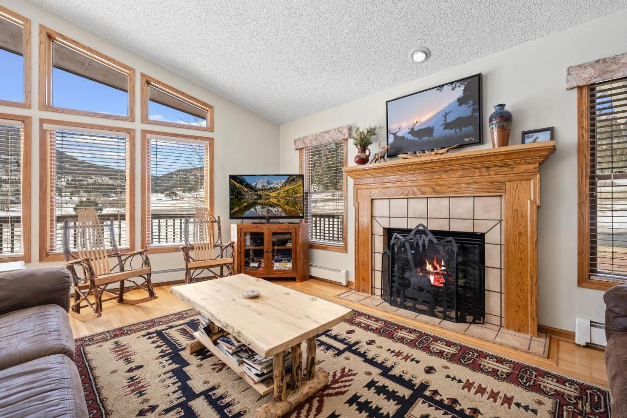 Lily Mountain Lodge - Amazing Mountains Views, Private Hot Tub, Great Location 에스테스 파크 외부 사진