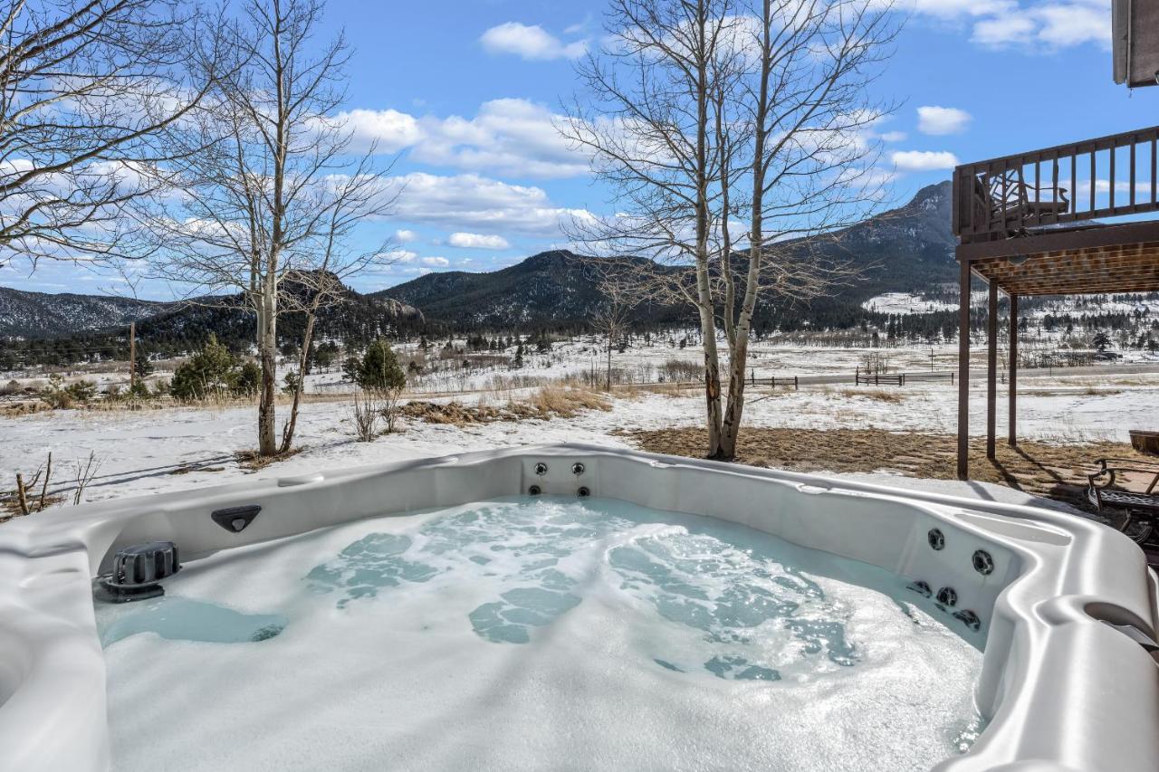Lily Mountain Lodge - Amazing Mountains Views, Private Hot Tub, Great Location 에스테스 파크 외부 사진