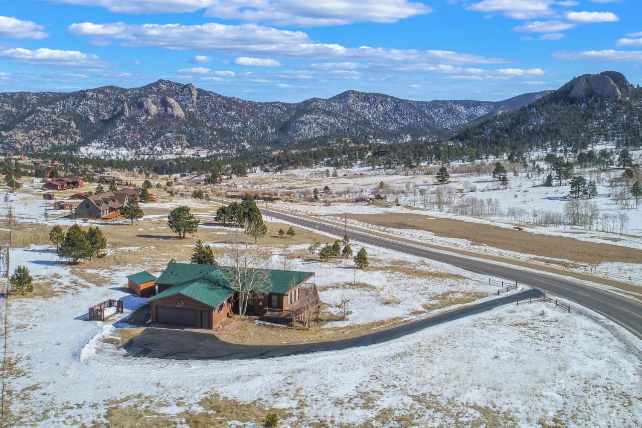 Lily Mountain Lodge - Amazing Mountains Views, Private Hot Tub, Great Location 에스테스 파크 외부 사진